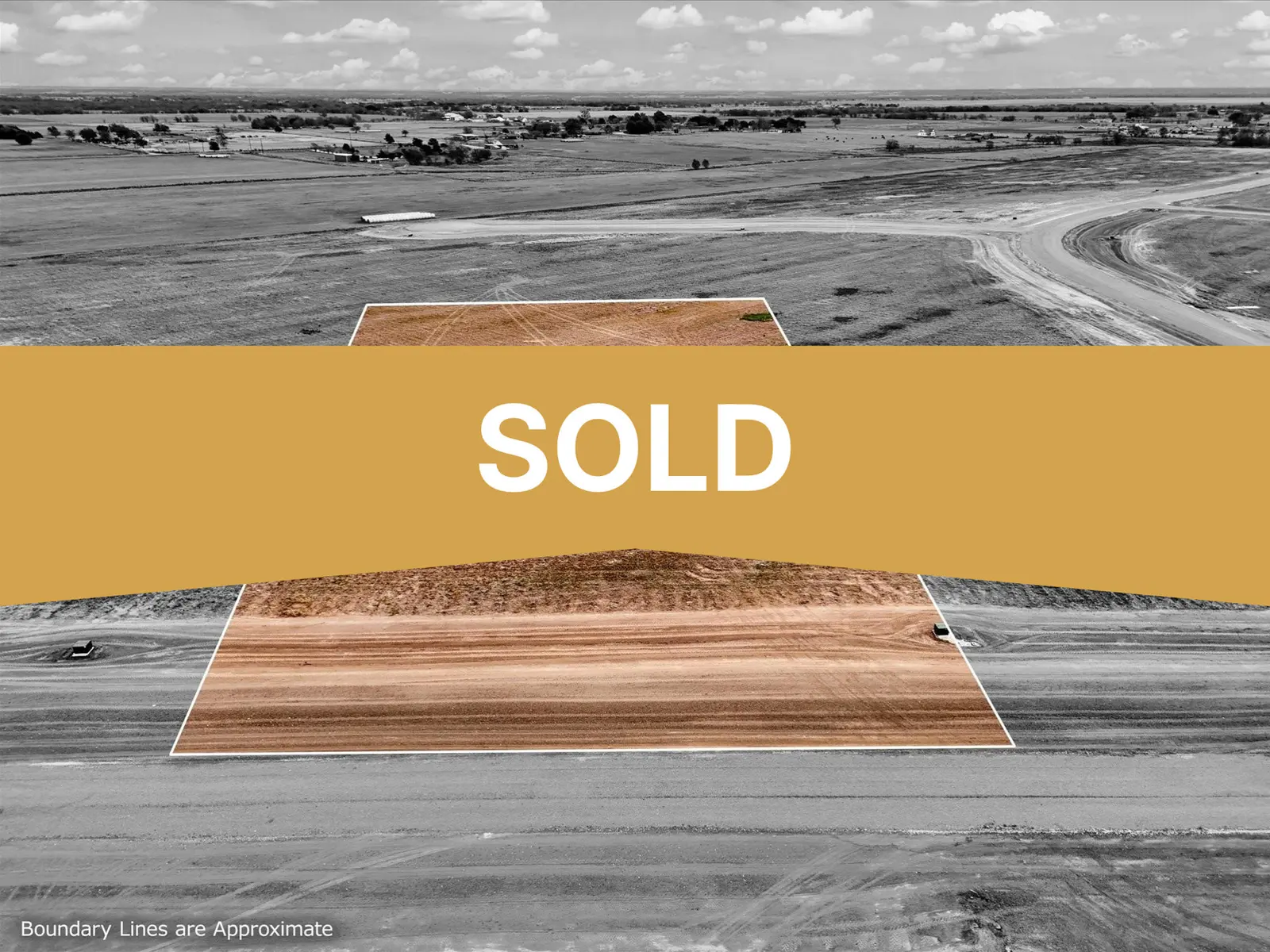 Aerial photo of Lot 42 at The Elms in Elm Mott, Texas, with the lot outlined