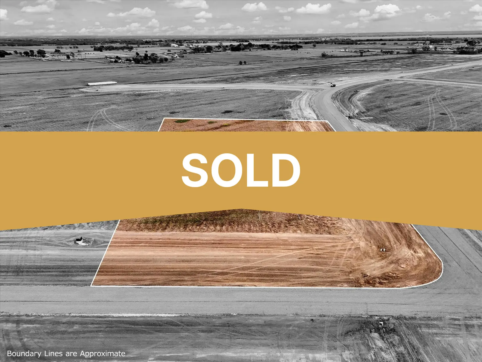 Aerial photo of Lot 43 at The Elms in Elm Mott, Texas, with the lot outlined
