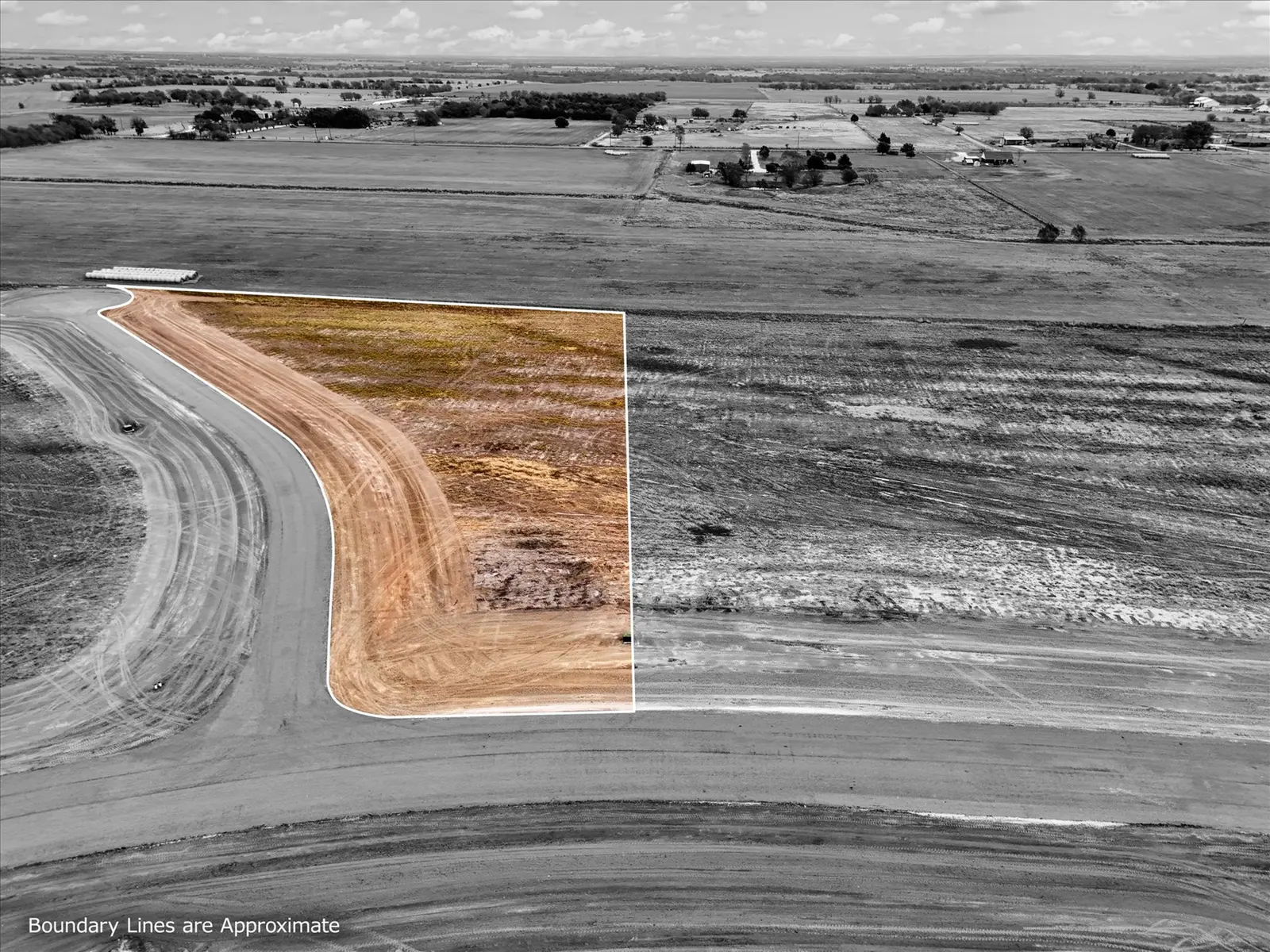 Aerial photo of Lot 48 at The Elms in Elm Mott, Texas, with the lot outlined